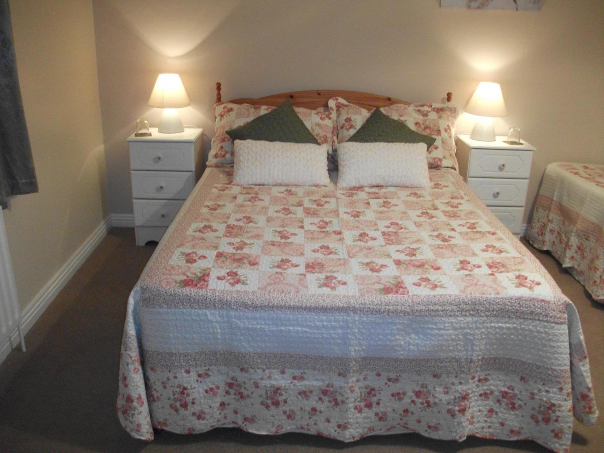 Rocksberry Bed & Breakfast Castlebar Luaran gambar