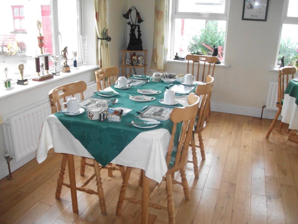 Rocksberry Bed & Breakfast Castlebar Luaran gambar